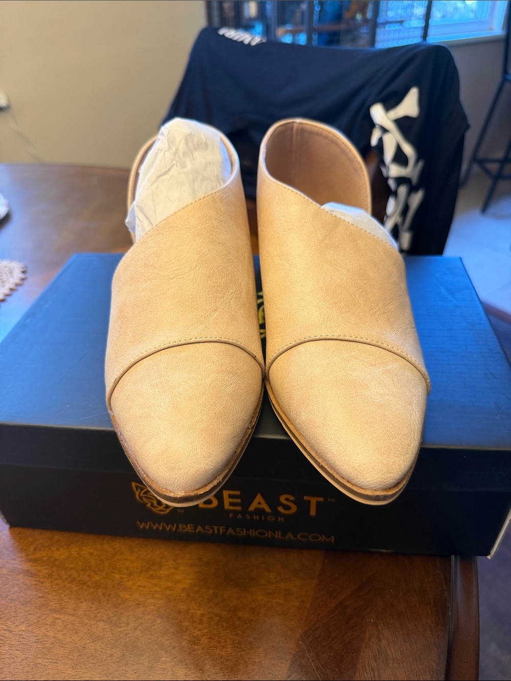 BEAST FASHION Beige/Tan Pointed D'Orsay Flats